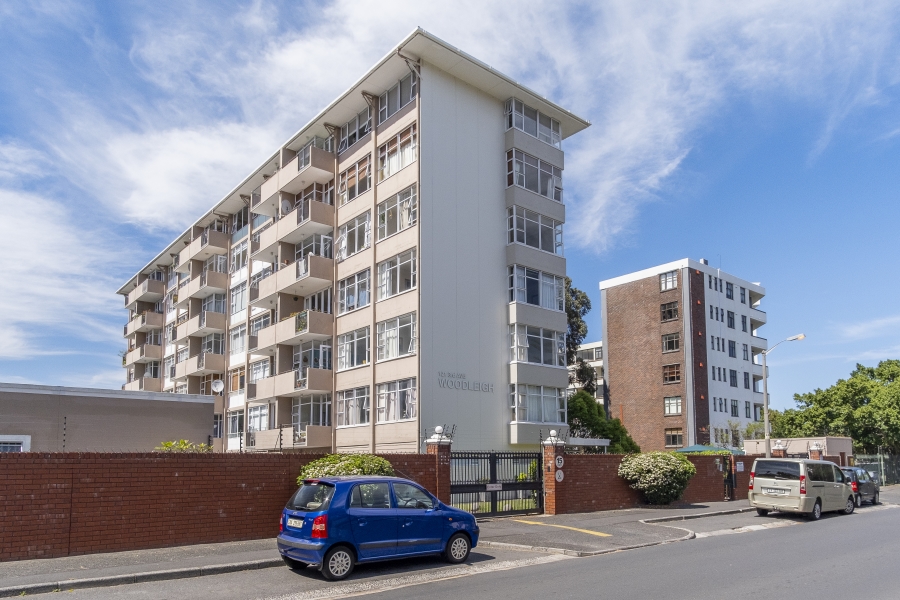 2 Bedroom Property for Sale in Kenilworth Western Cape